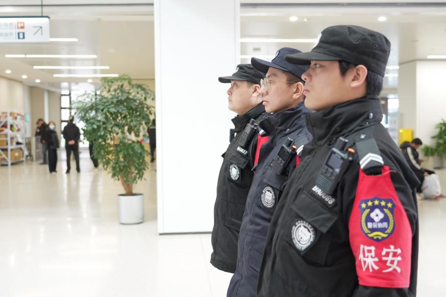 E:/25.12.10后 上傳網(wǎng)站留存/春節(jié)安全生產(chǎn) 以安全守初心 以責(zé)任護(hù)新春——南京市保安服務(wù)有限公司召開春節(jié)安全生產(chǎn)部署會(huì)/選/DSC03065.JPGDSC03065